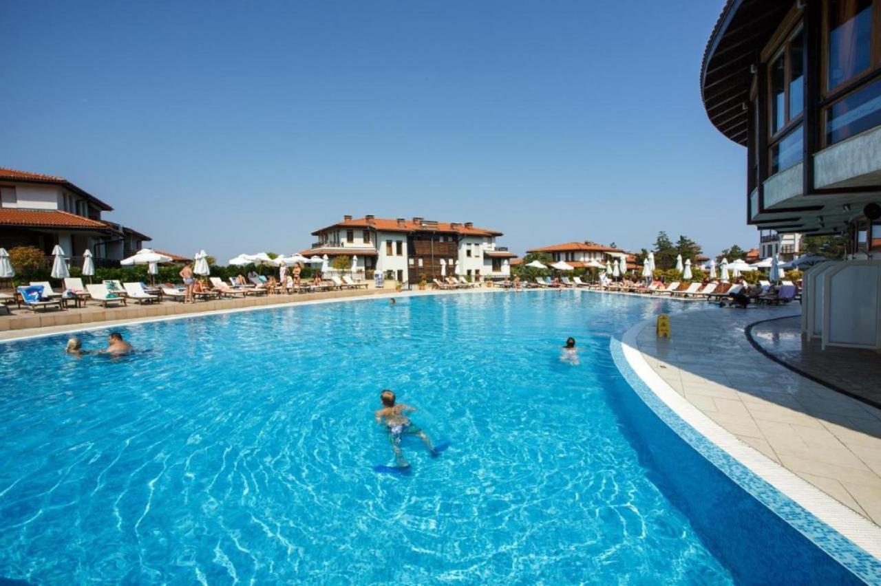 Eve Santa Marina Apartments - Sea, Pools, Relax Sozopol Eksteriør billede
